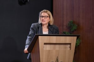 Astrid Panosyan-Bouvet - Nous avons besoin que les promesses du travail soient tenues